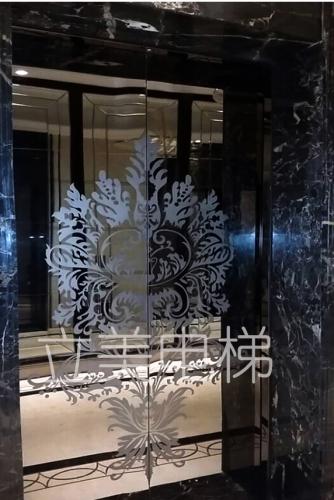 轎廂22